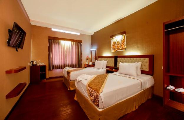 spencer green hotel