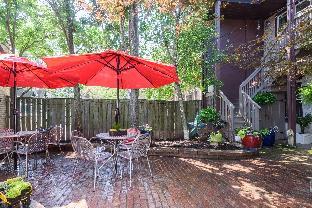house 5863 bed and breakfast adults only