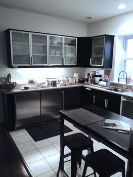 house 5863 bed and breakfast adults only