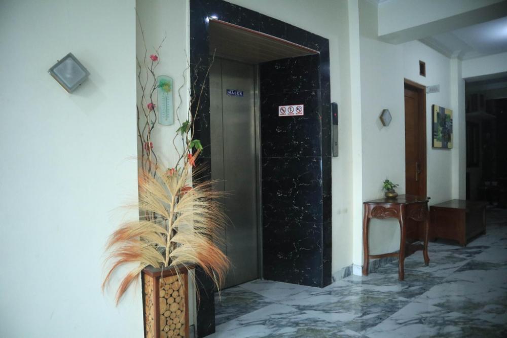 collection o jalan malioboro near lempuyangan station formerly hotel vala