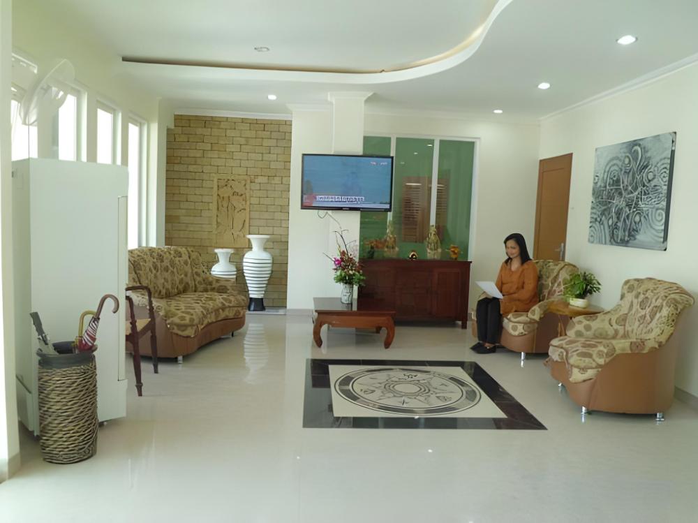 collection o jalan malioboro near lempuyangan station formerly hotel vala