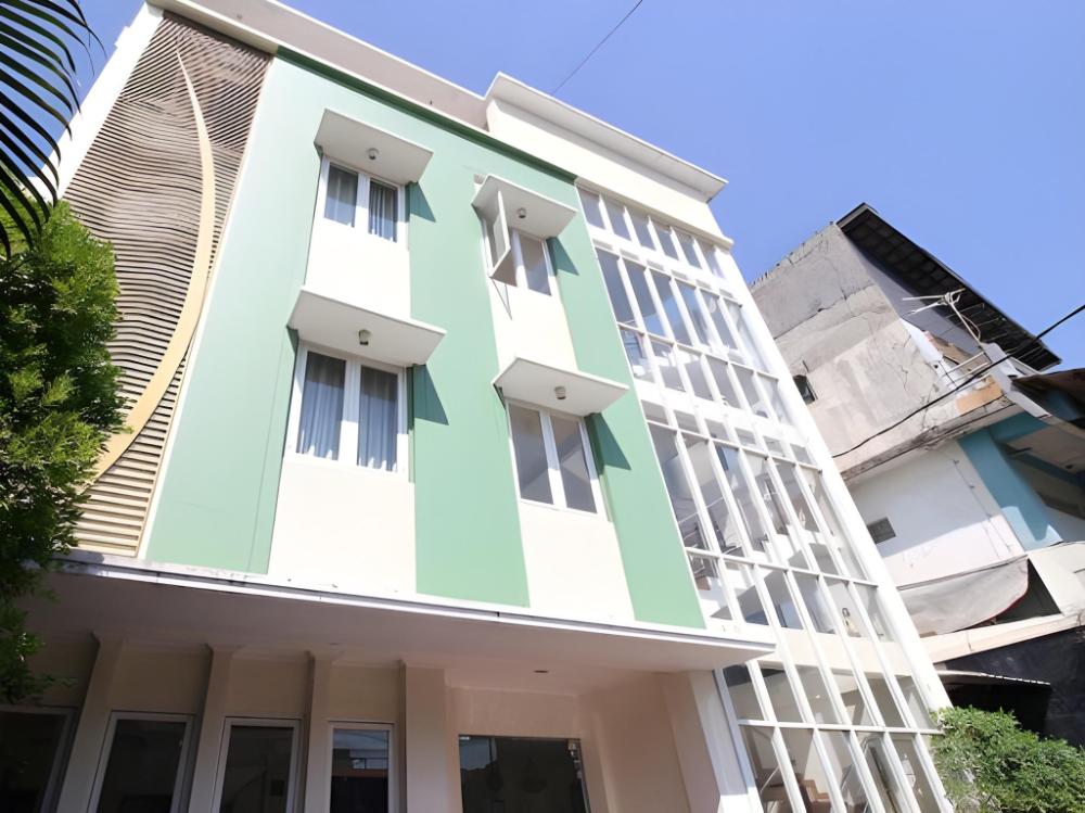 collection o jalan malioboro near lempuyangan station formerly hotel vala