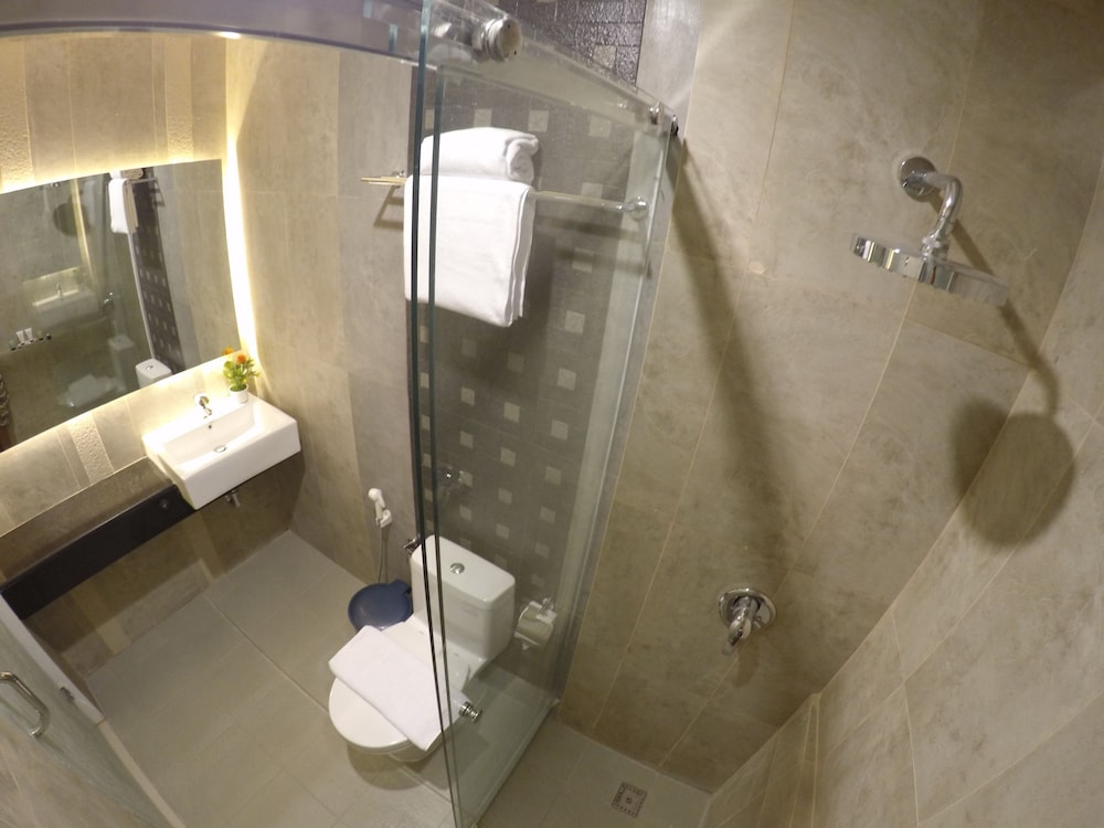 biz boulevard hotel