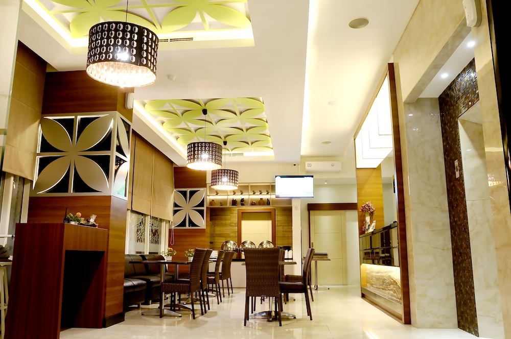 biz boulevard hotel