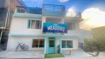 hotel meadows