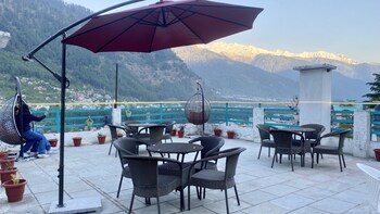 hotel meadows