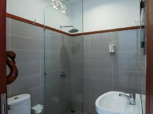 dewi villa padangbai hotel