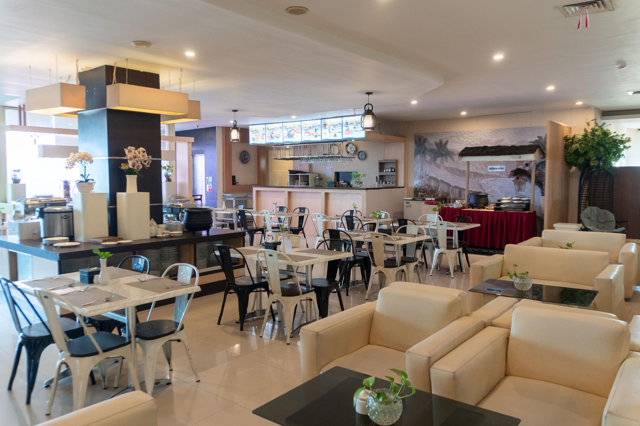 muara hotel and mall ternate