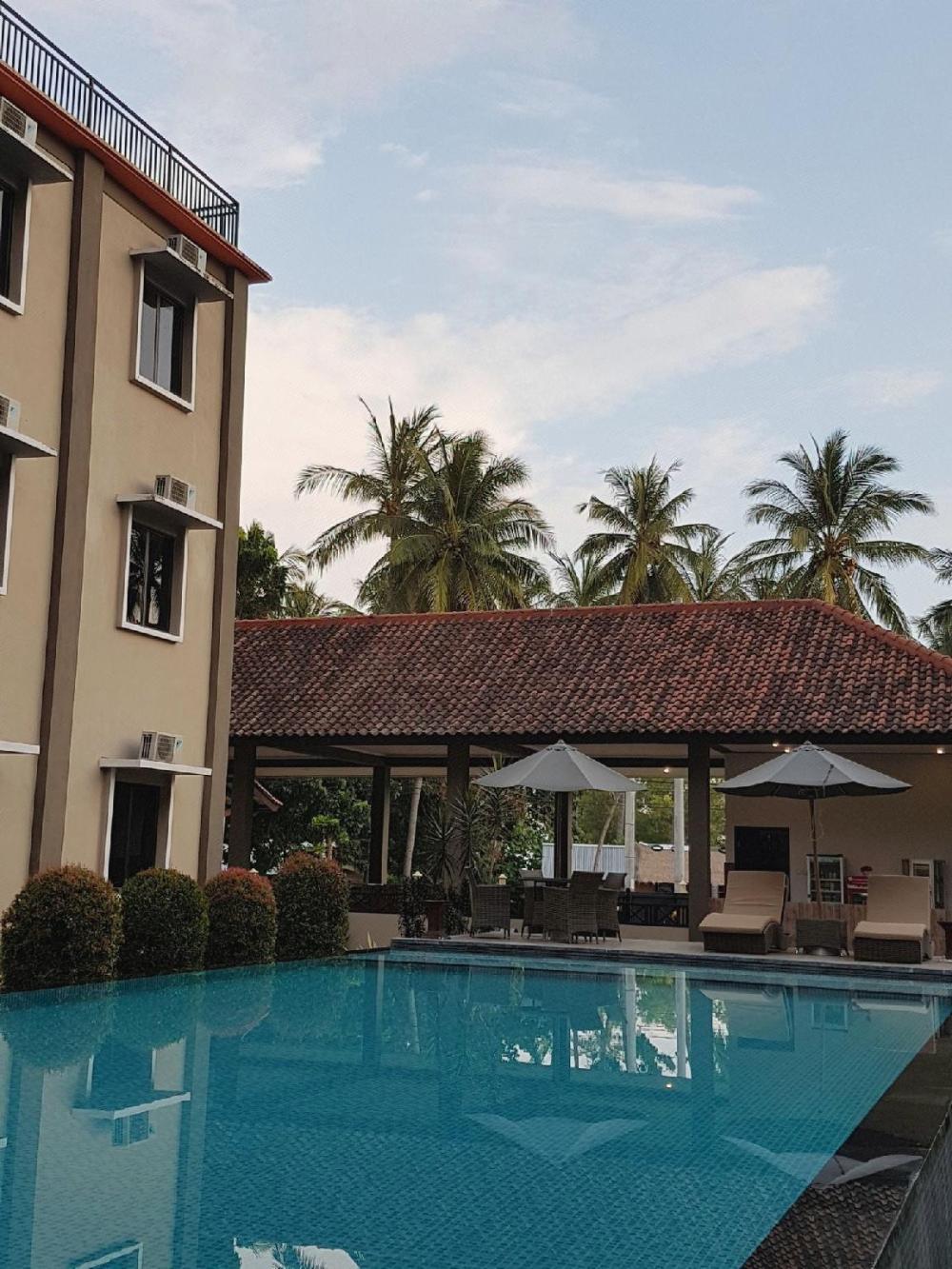 grand senggigi hotel