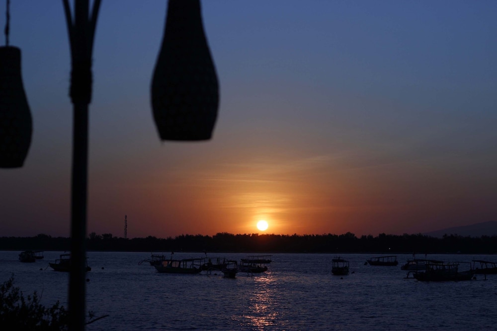 natya hotel gili trawangan