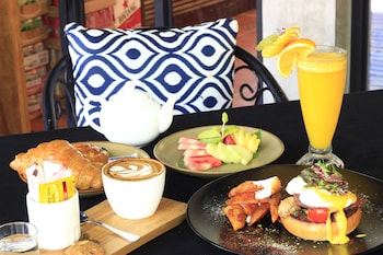 natya hotel gili trawangan