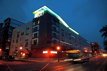 aloft minneapolis