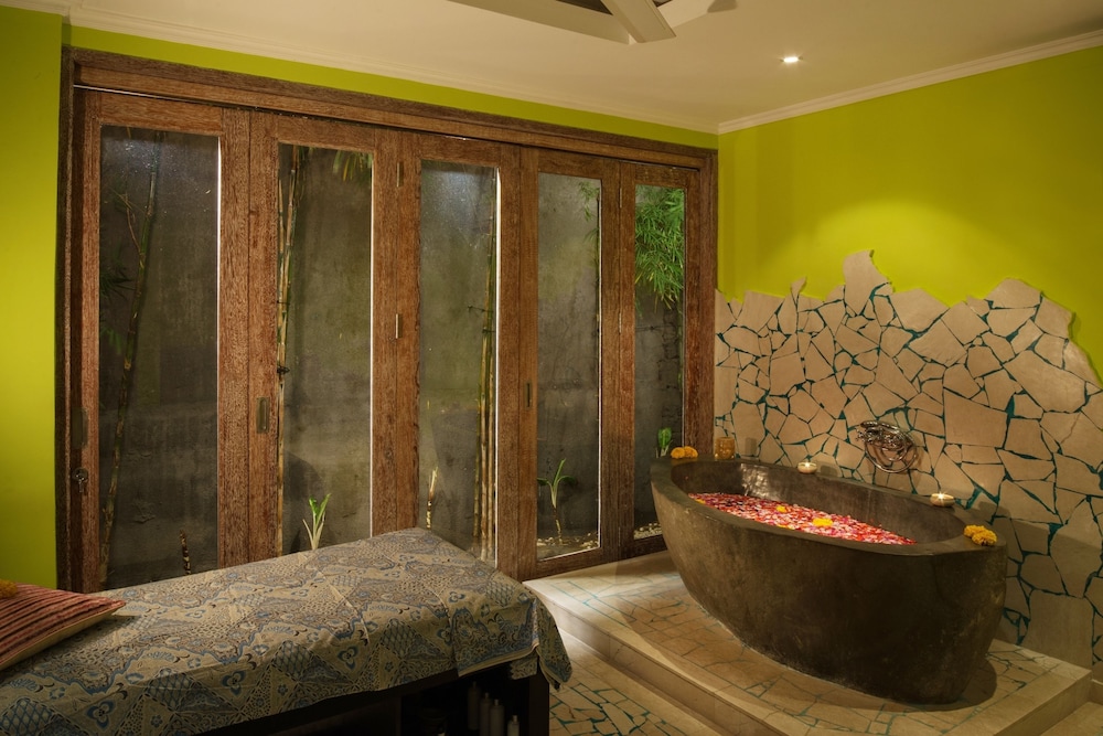 ok divers resort and spa