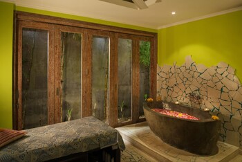 ok divers resort and spa
