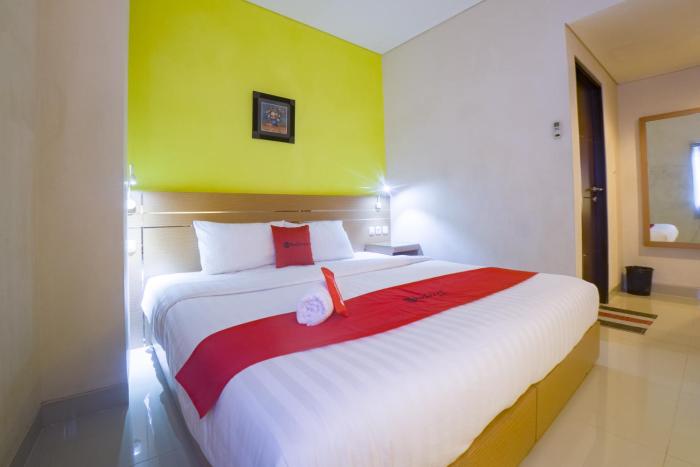 budget hotel ambon