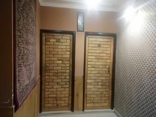 hotel al azizia