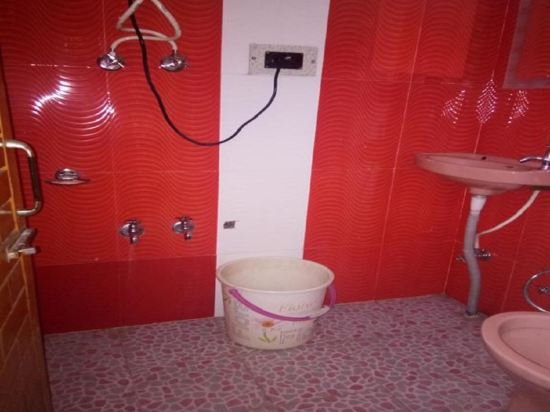 Hotel Al Azizia,Zakura,3 star