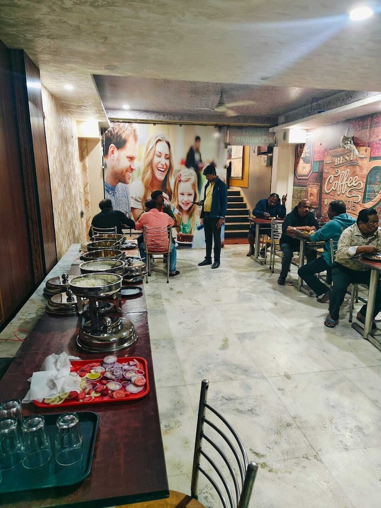 airport hotel delhi aerocity inn