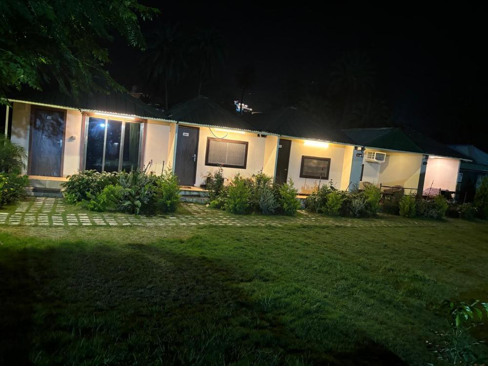 royal garden retreat