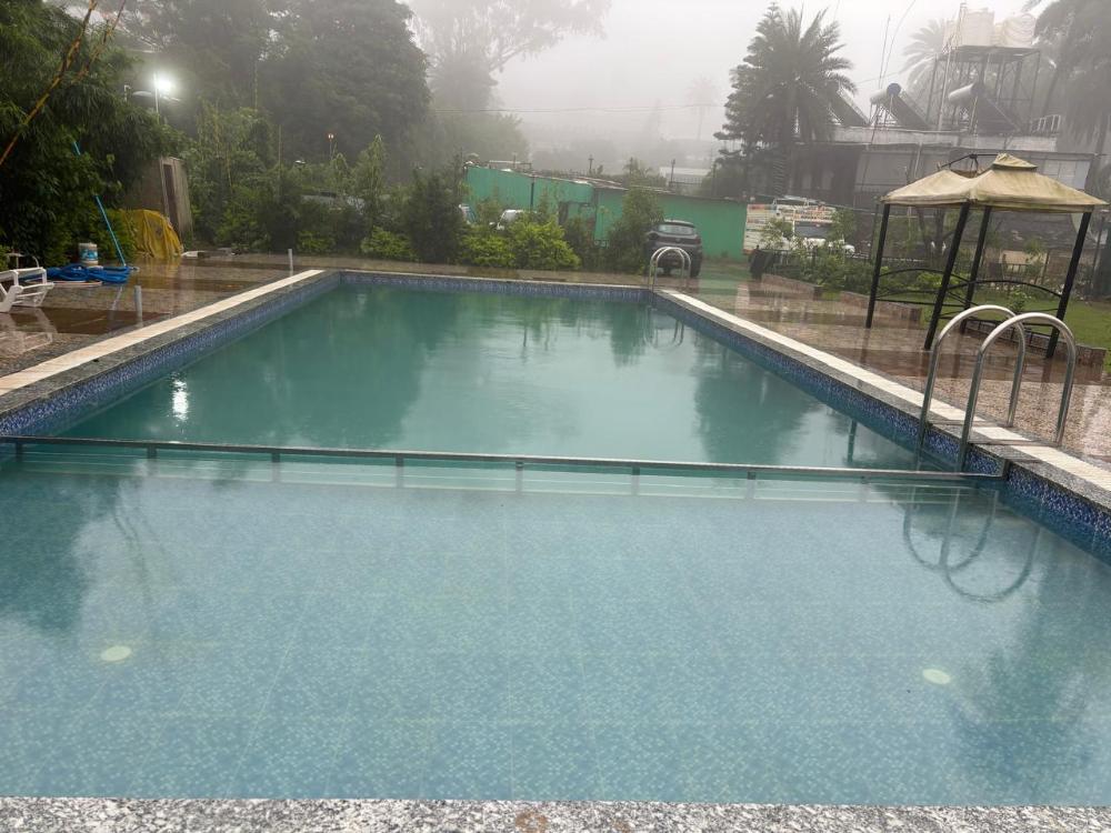 royal garden retreat