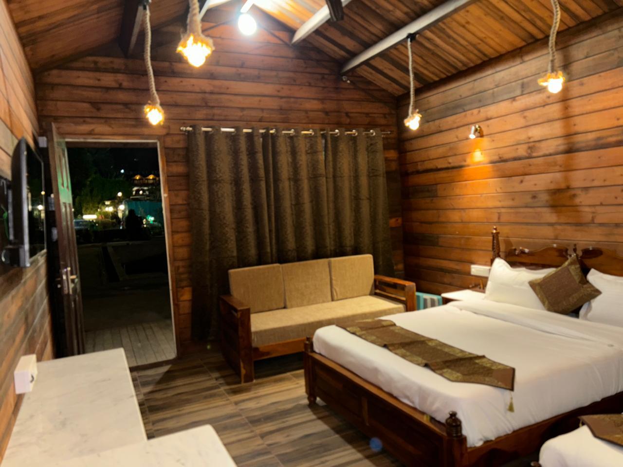 royal garden retreat