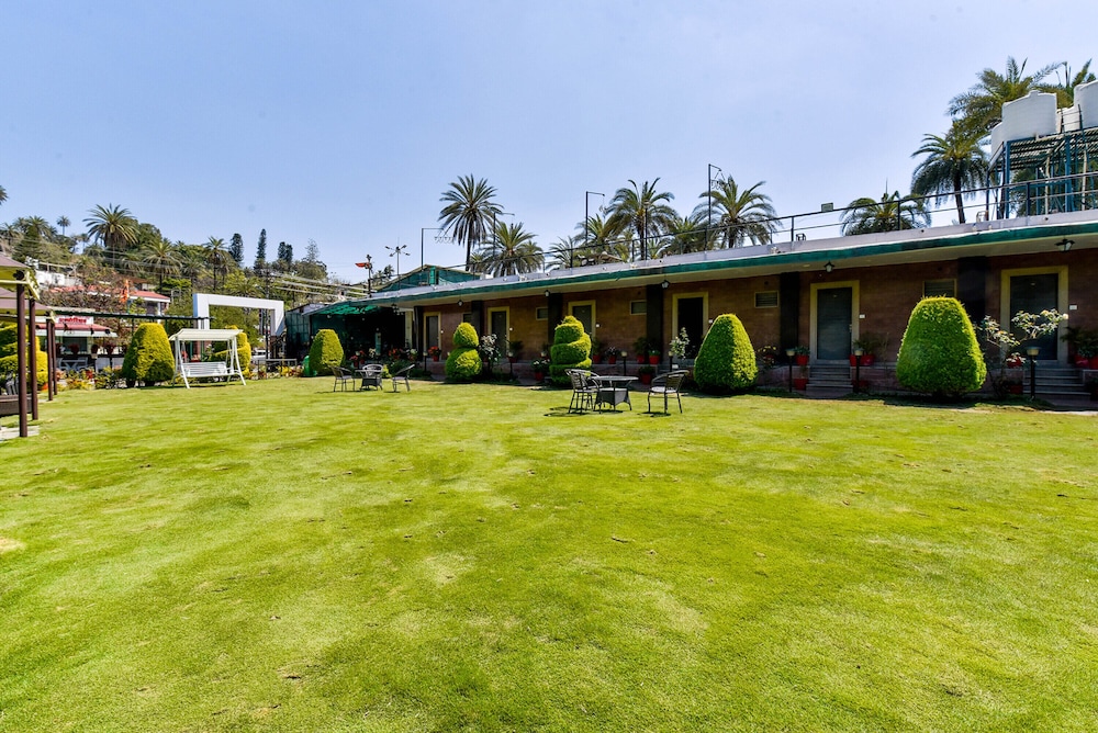 royal garden retreat