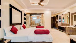 royal garden retreat