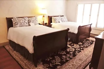 cow hollow inn and suites