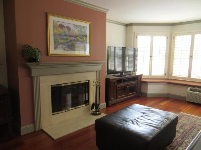 cow hollow inn and suites