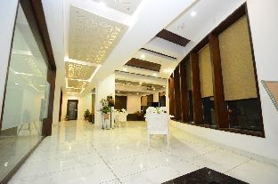 crimson park shripriya hotel