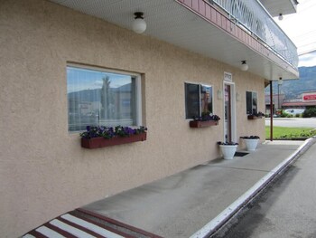 Swiss Sunset Inn,Okanagan Valley>>Penticton,2 star