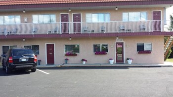 Swiss Sunset Inn,Okanagan Valley>>Penticton,2 star