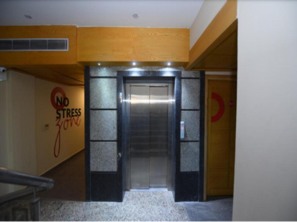 hotel new delhi international