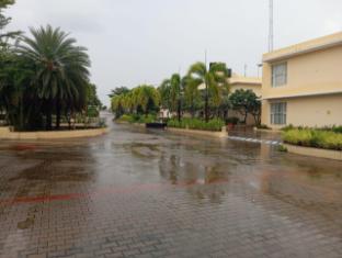 landmark pallavaa beach resort