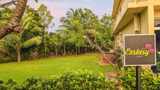 landmark pallavaa beach resort