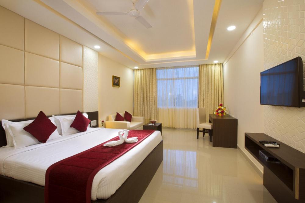 landmark pallavaa beach resort