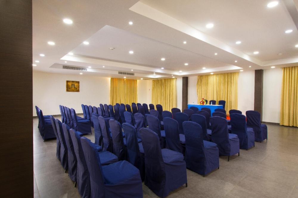 landmark pallavaa beach resort