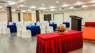 landmark pallavaa beach resort