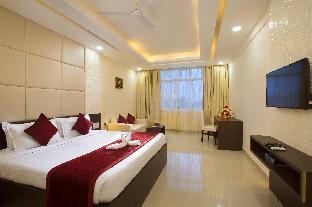 landmark pallavaa beach resort