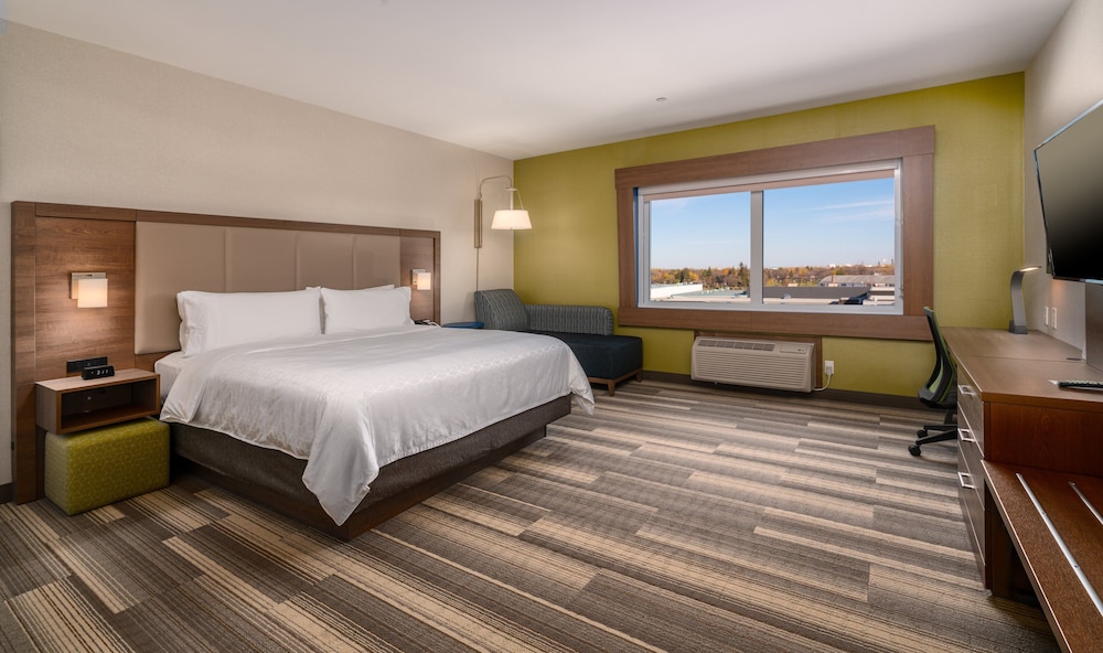 holiday inn express and suites brandon by ihg