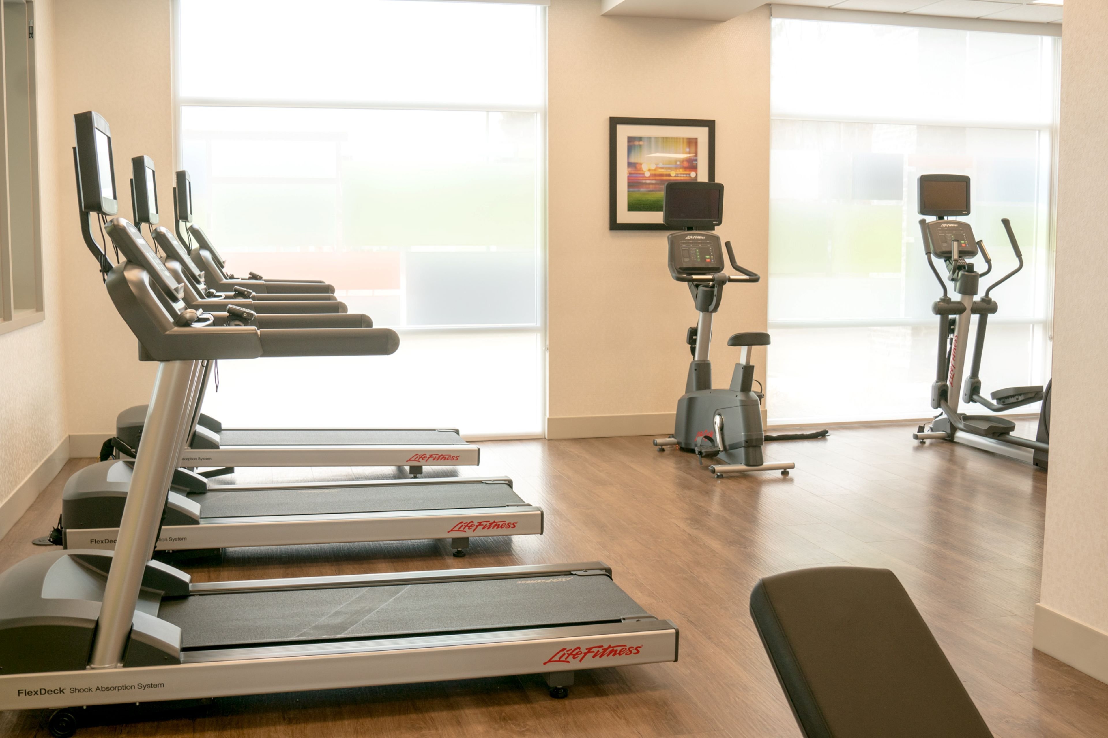 holiday inn express and suites brandon by ihg