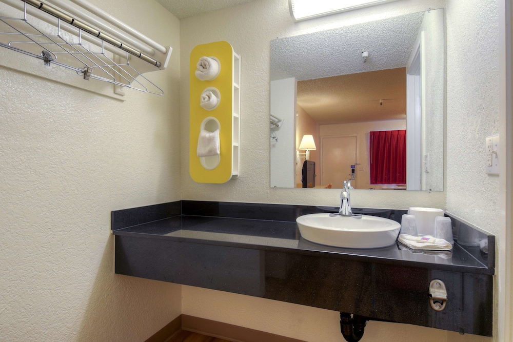 motel 6 santa ana ca