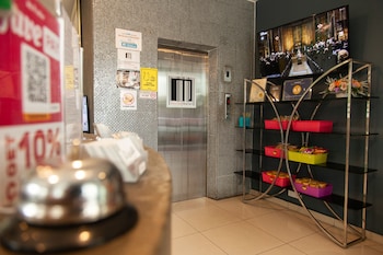 m design hotel seri kembangan