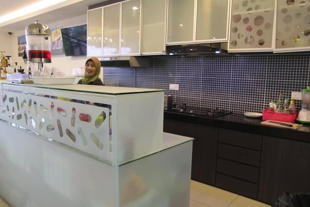 m design hotel seri kembangan