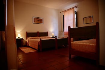 Sa Pedrera Country Hotel,Mandriola>>Cabras,3 star