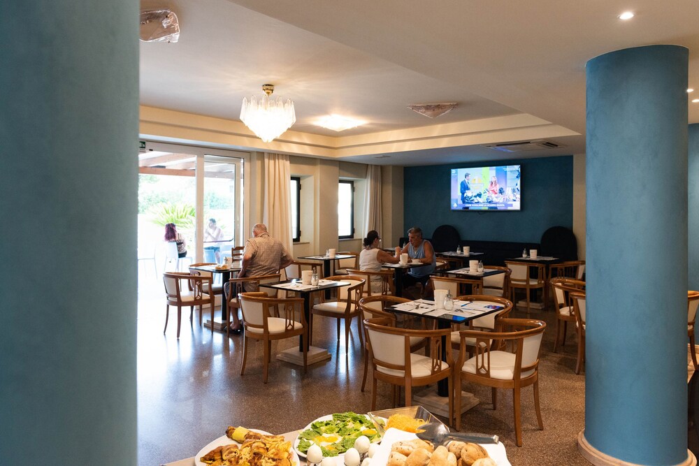 hotel paradiso grottammare