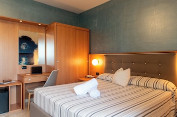 hotel paradiso grottammare