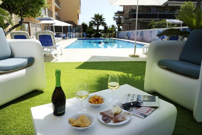 hotel paradiso grottammare