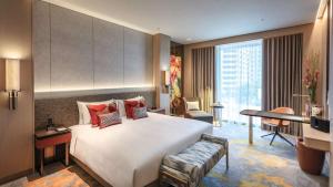 Sofitel Singapore City Centre,Chinatown>>Bukit Merah,5 star