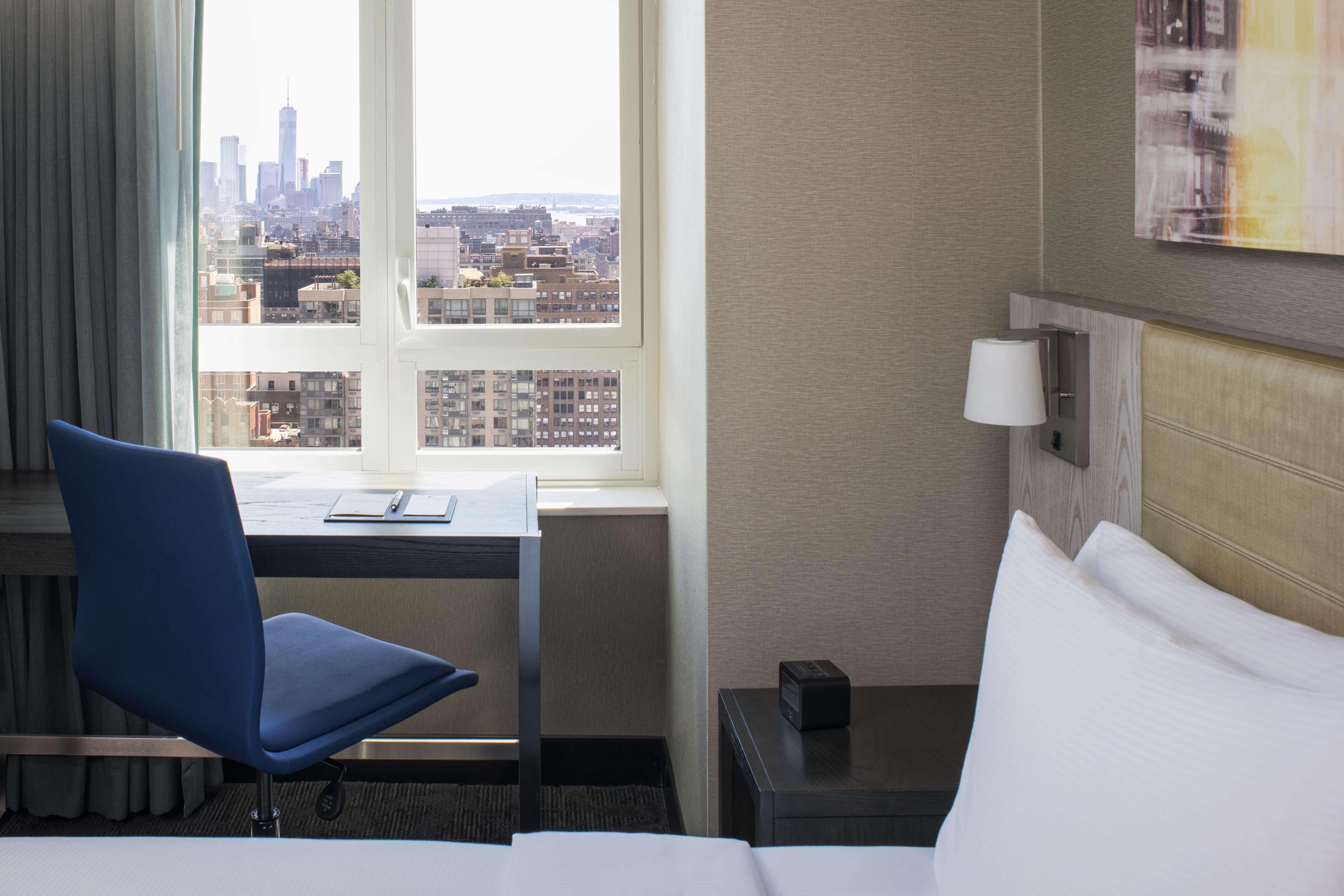 doubletree by hilton new york times square west